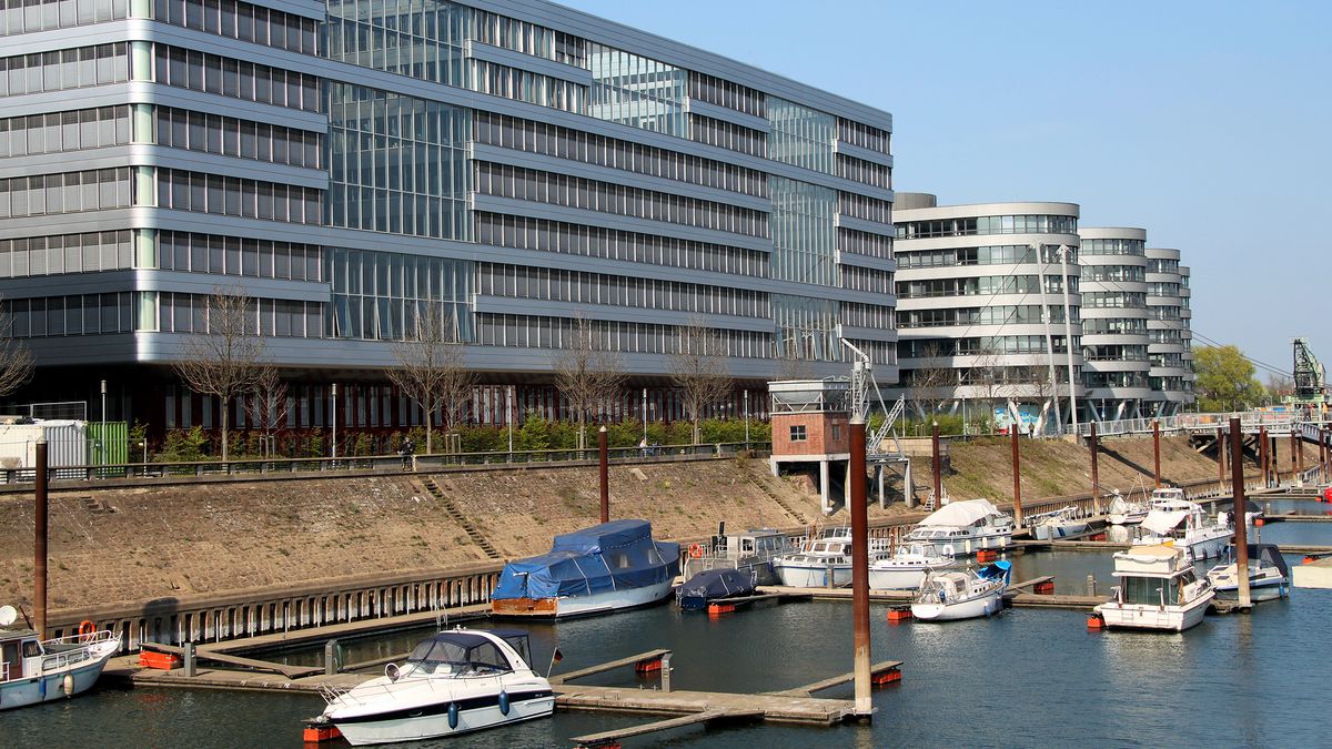 Hafenbecken Duisburger Innenhafen