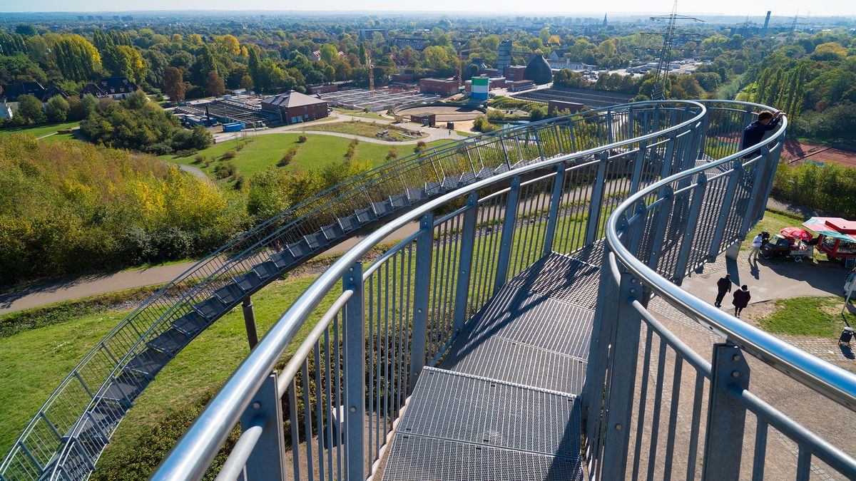 Tiger and Turtle - Magic Mountain, Duisburg